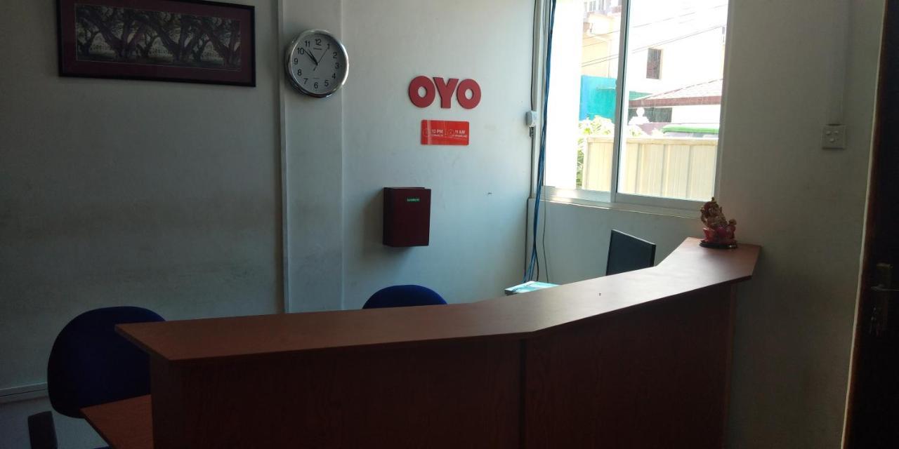 Oyo 102 Metro Marine Drive Hotel Коломбо Экстерьер фото